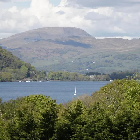 6 Calgarth View * Windermere