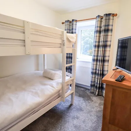 6 Calgarth View